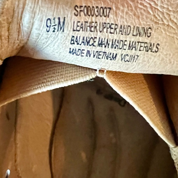 Sofft Noreen Luggage Slip On Sports Leather Loafers Women’s size 9.5 Taupe Color - Picture 11 of 12